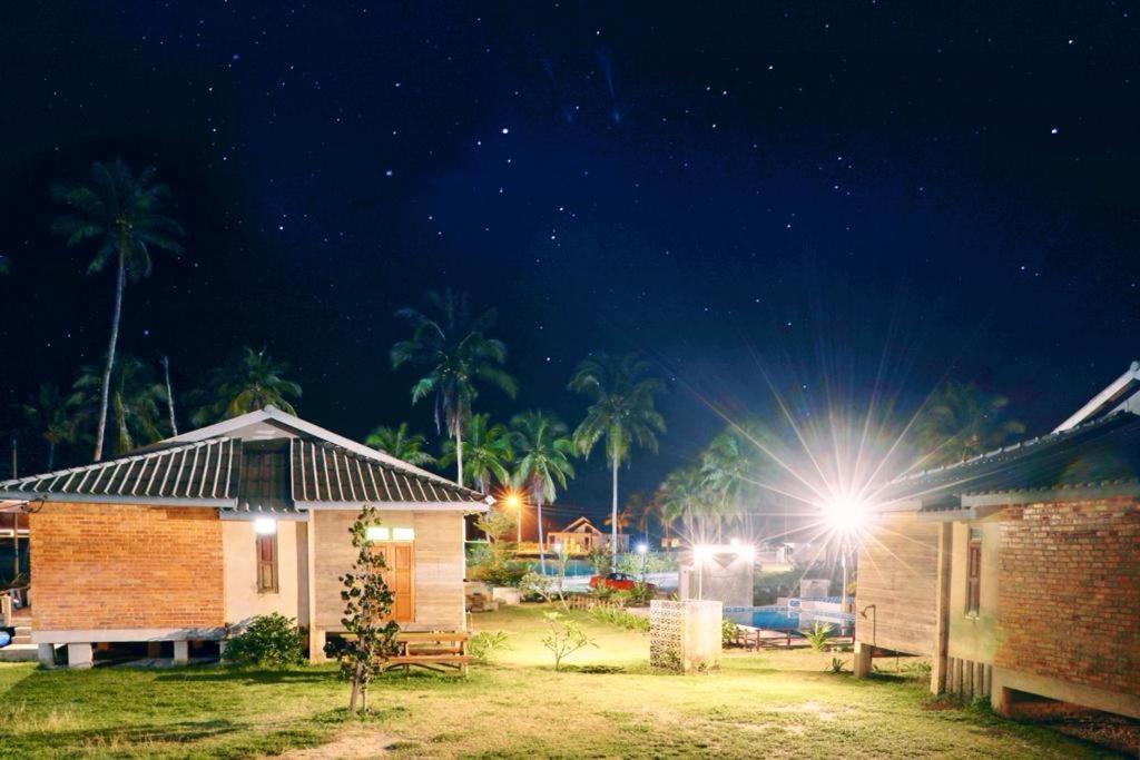 Ferienwohnung The Skepeng Kampung Penarik Exterior foto